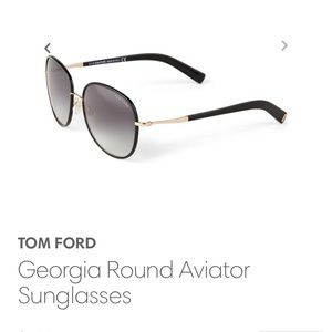Georgia Tom Ford aviators